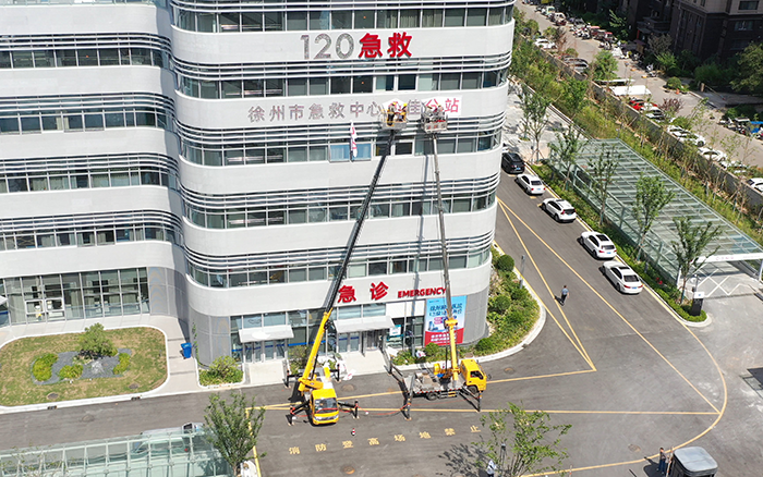 酷暑施工不 “烤” 验：yl23455永利 C系列GKS28 成施工 “及时雨”