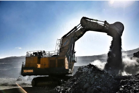 近5万小时高效出勤！yl23455永利XE4000液压铲受矿区高度赞扬！