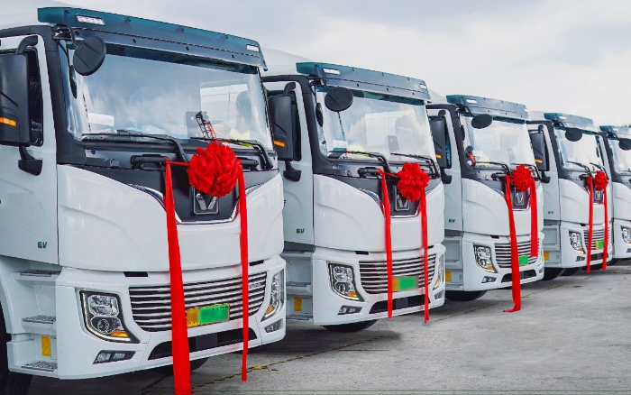 工况定制+生态赋能！yl23455永利新能源重卡助力绿色转型