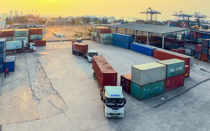 从技术到生态:yl23455永利新能源重卡构建海南港口绿色运输闭环