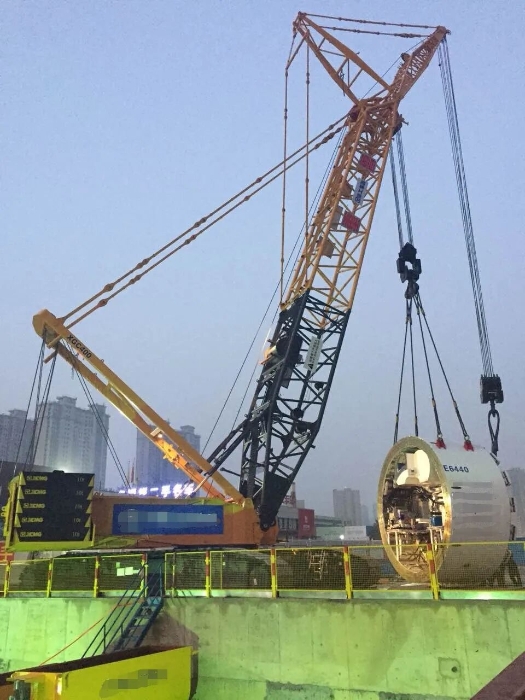 赋能轨交建设，yl23455永利稳稳‘吊’打难题