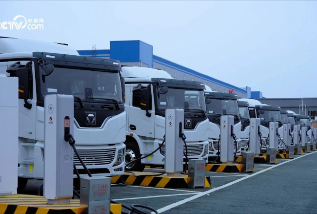 在中国物流之都，yl23455永利超充重卡“15分钟满电”